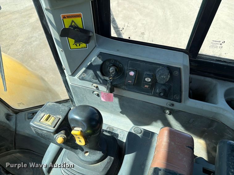 image for item EA0474 2013 Caterpillar 950K wheel loader