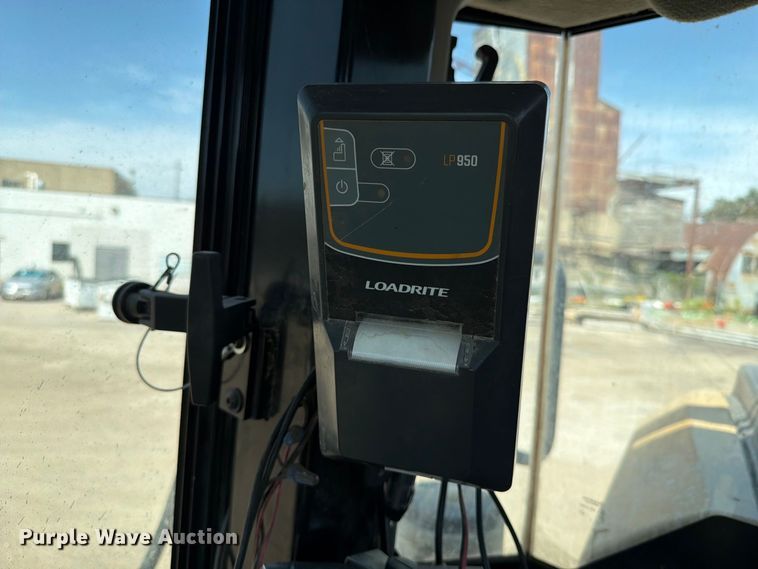 image for item EA0474 2013 Caterpillar 950K wheel loader