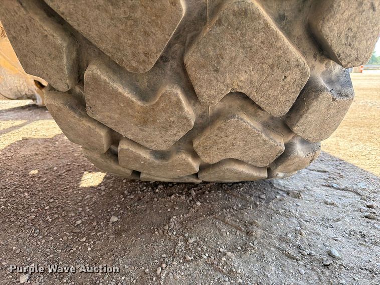 image for item EA0474 2013 Caterpillar 950K wheel loader
