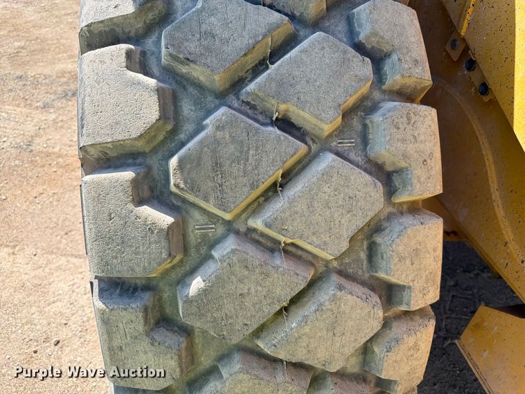 image for item EA0474 2013 Caterpillar 950K wheel loader
