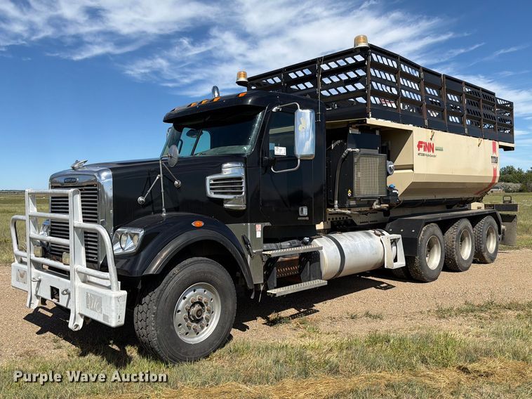 2012 Freightliner Coronado hydroseeder truck