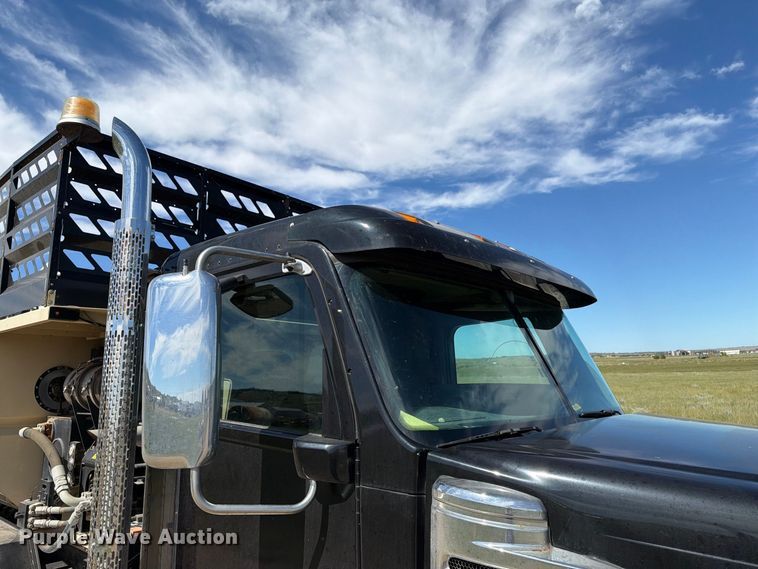 image for item EA0486 2012 Freightliner Coronado hydroseeder truck