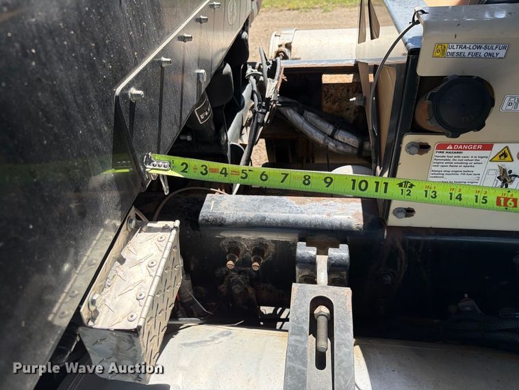 image for item EA0486 2012 Freightliner Coronado hydroseeder truck