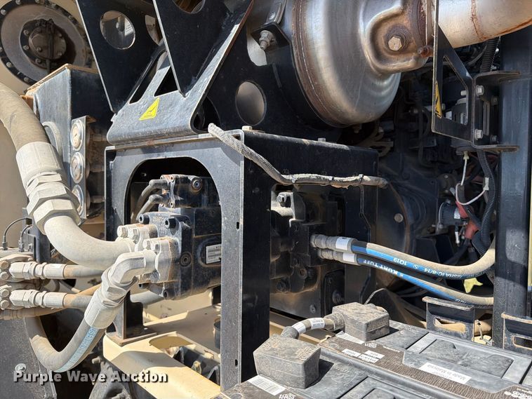 image for item EA0486 2012 Freightliner Coronado hydroseeder truck