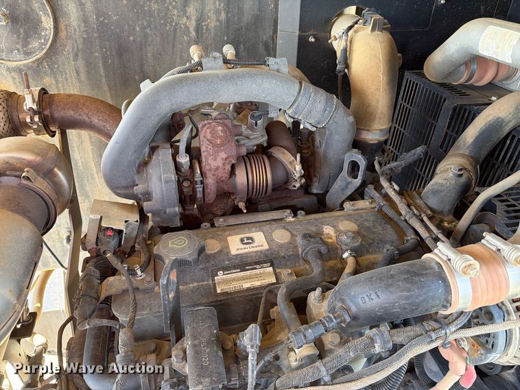 image for item EA0486 2012 Freightliner Coronado hydroseeder truck