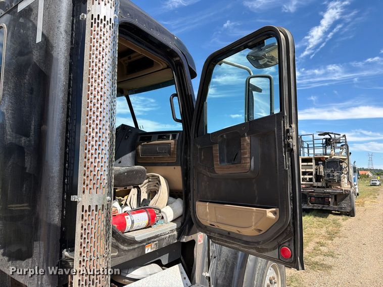 image for item EA0486 2012 Freightliner Coronado hydroseeder truck