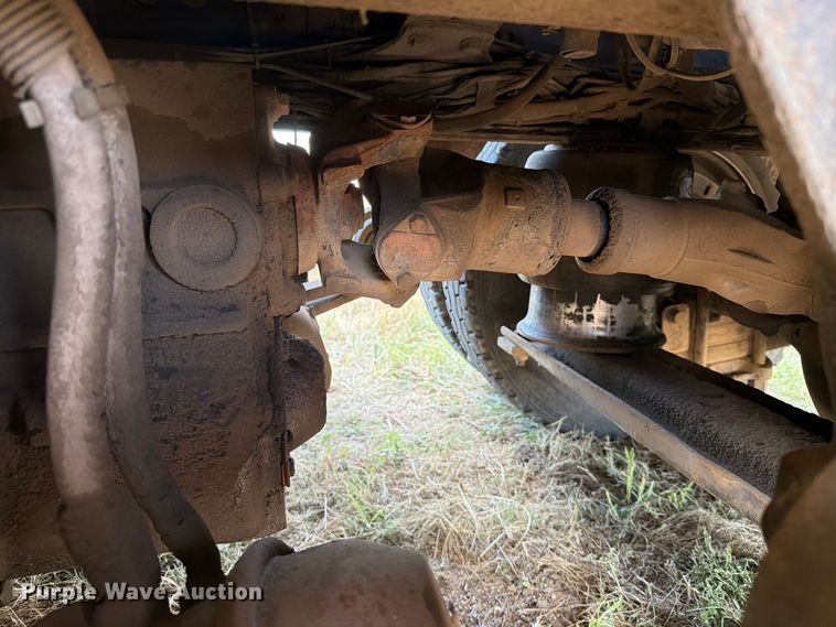 image for item EA0486 2012 Freightliner Coronado hydroseeder truck