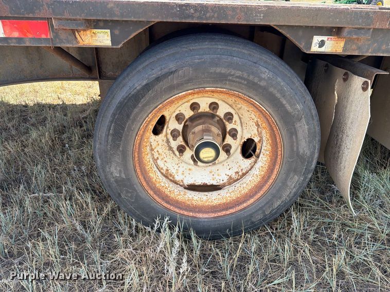 image for item EA0488 2003 JET drop deck equipment trailer