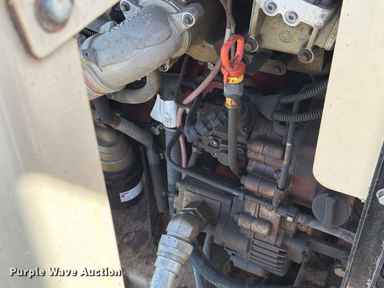 image for item EA0489 2000 Freightliner Conventional hydroseeder truck