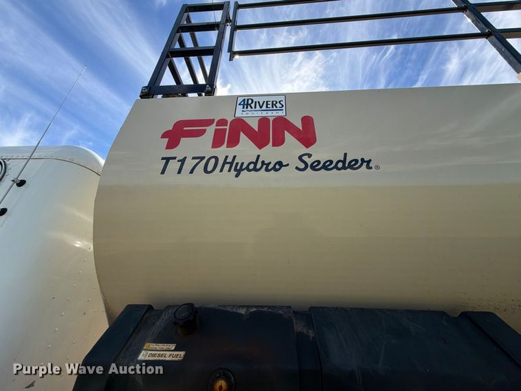 image for item EA0489 2000 Freightliner Conventional hydroseeder truck