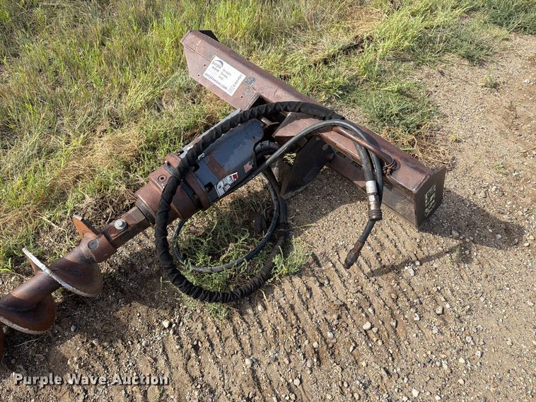 image for item EA0491 skid steer auger
