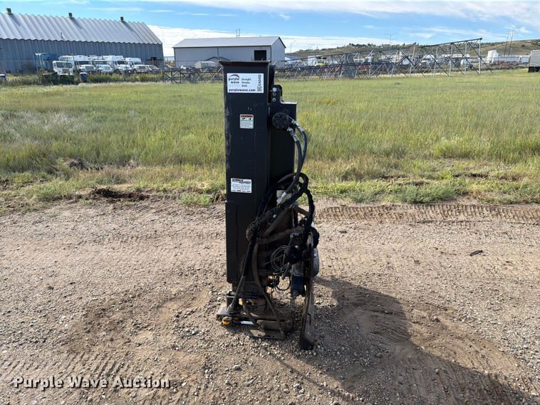 image for item EA0492 Danuser SM40 Hammer skid steer post driver