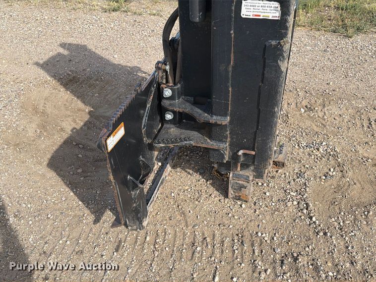 image for item EA0492 Danuser SM40 Hammer skid steer post driver