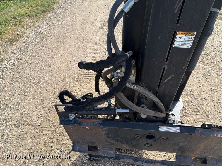 image for item EA0492 Danuser SM40 Hammer skid steer post driver