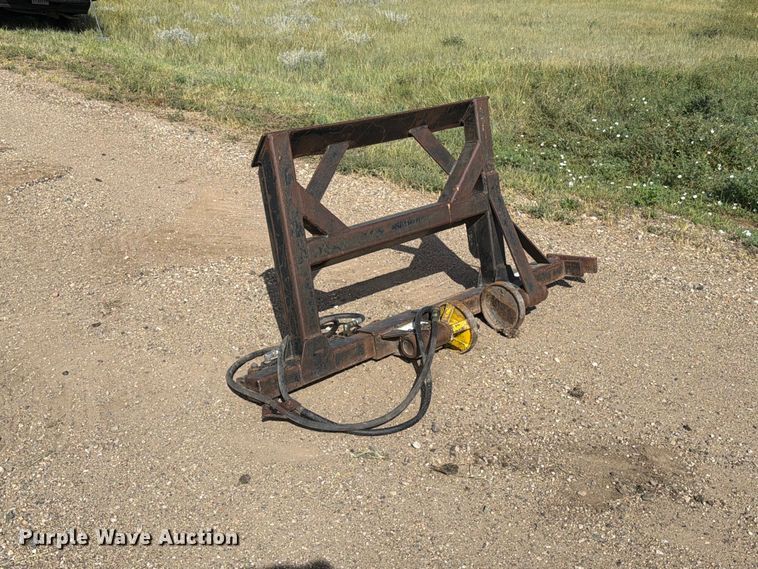 image for item EA0493 Skid steer fence post puller