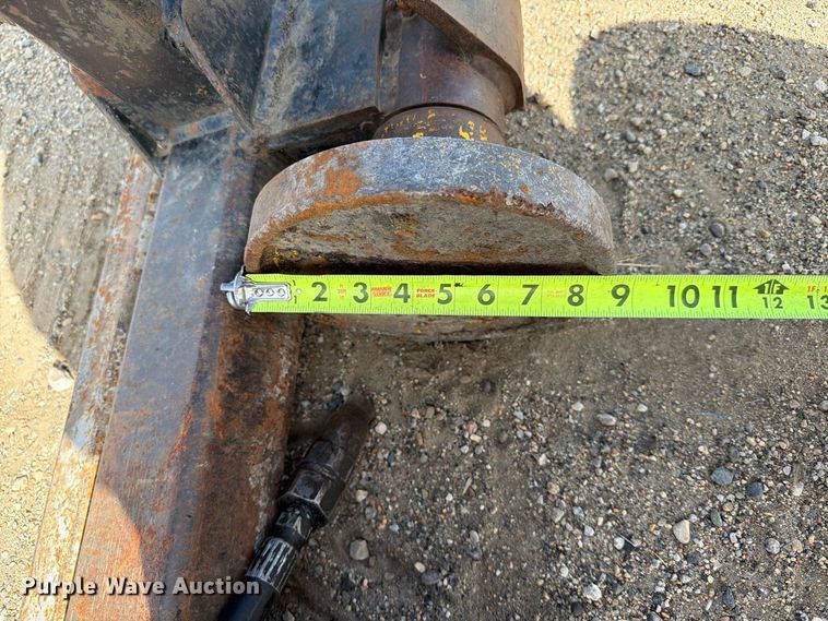 image for item EA0493 Skid steer fence post puller