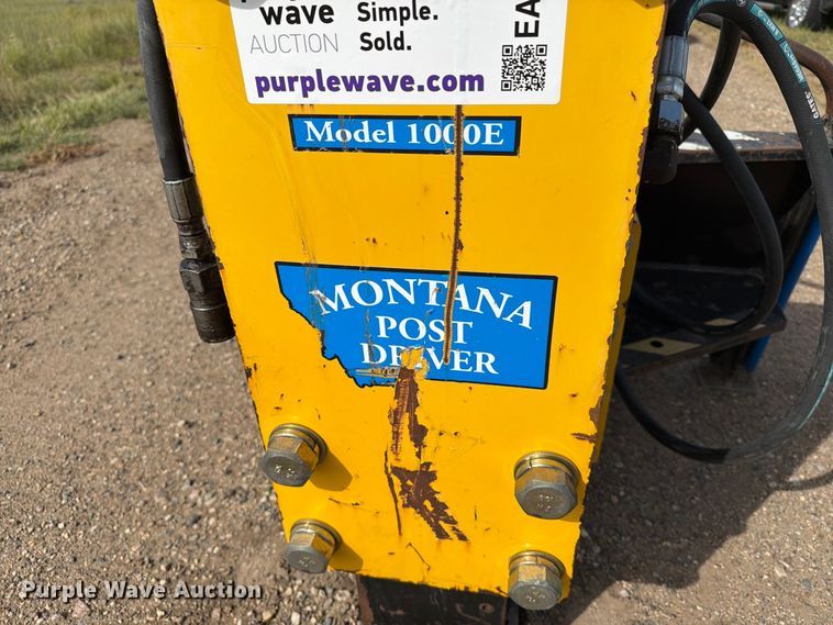 image for item EA0494 Montana 1000E skid steer post driver