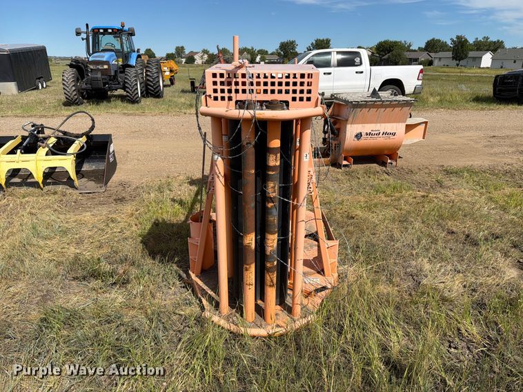 image for item EA0496 EZG Manufacturing Stretch-n-Go Hog fence dispenser