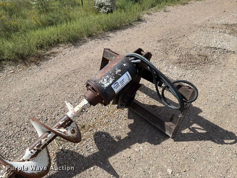 image for item EA0501 Lowe skid steer auger