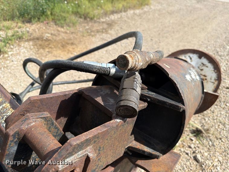 image for item EA0501 Lowe skid steer auger