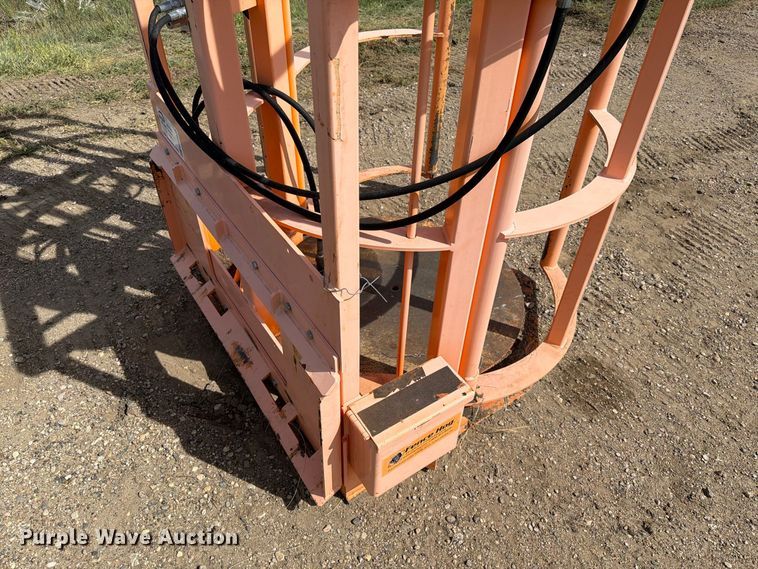 image for item EA0503 EZG Manufacturing Fence Hog wire unroller
