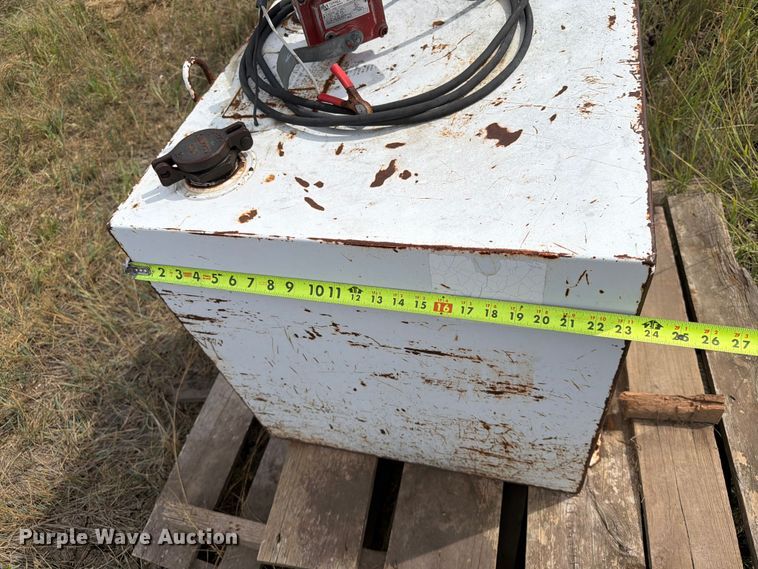 image for item EA0505 Fuel tank