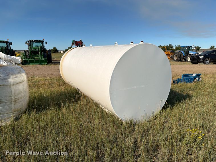image for item EA0507 Fuel tank