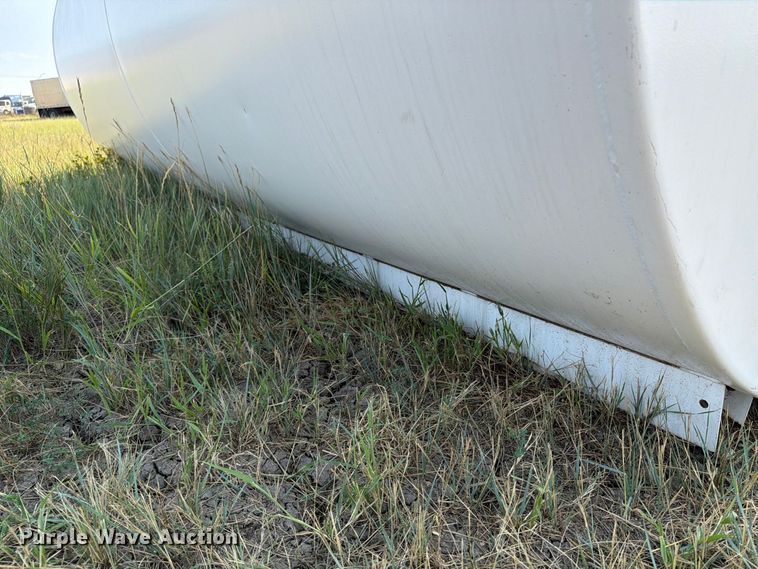 image for item EA0507 Fuel tank