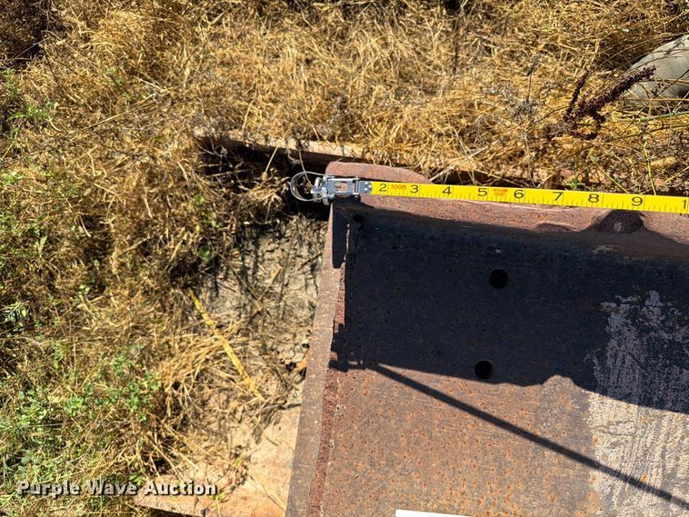 image for item EA0520 (8) I-Beams