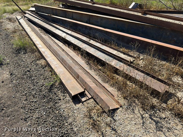 image for item EA0522 I-Beams