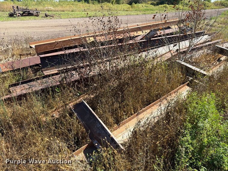 image for item EA0522 I-Beams