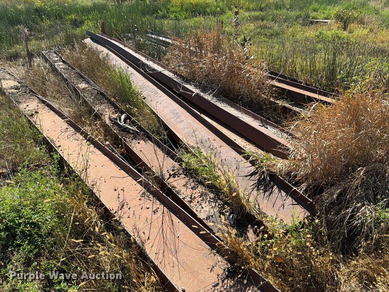 image for item EA0523 I-Beams