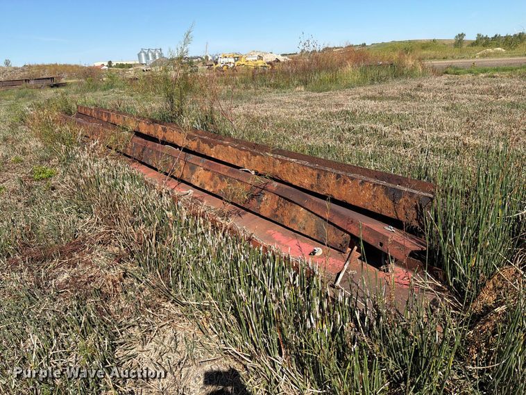 image for item EA0523 I-Beams