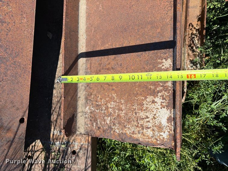image for item EA0524 I-Beams