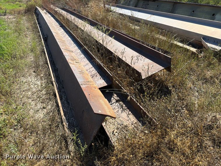 image for item EA0525 I-beams