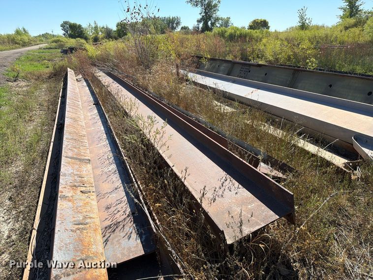 image for item EA0525 I-beams