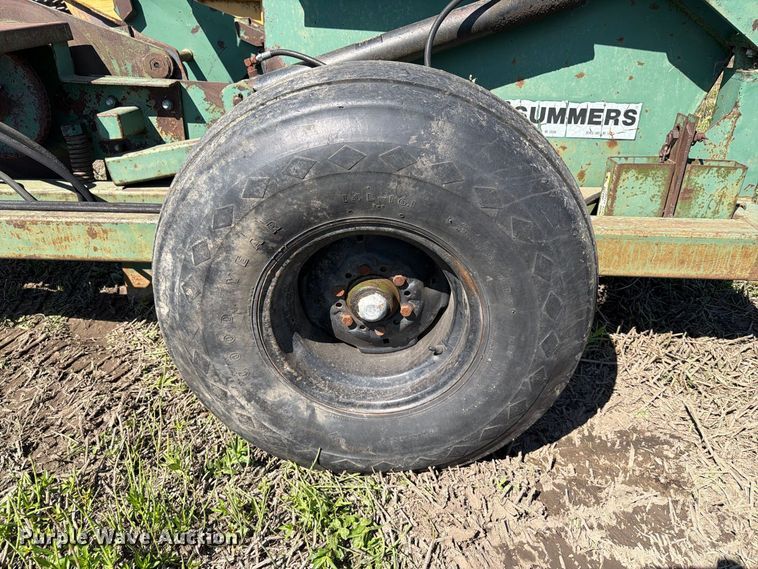 image for item EA0527 Summers rock picker