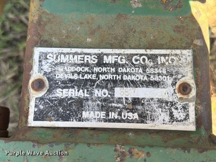 image for item EA0527 Summers rock picker