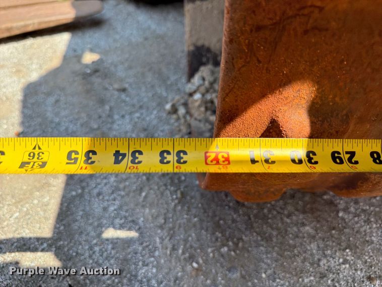 image for item EF1352 Wacker RT820 trench compactor