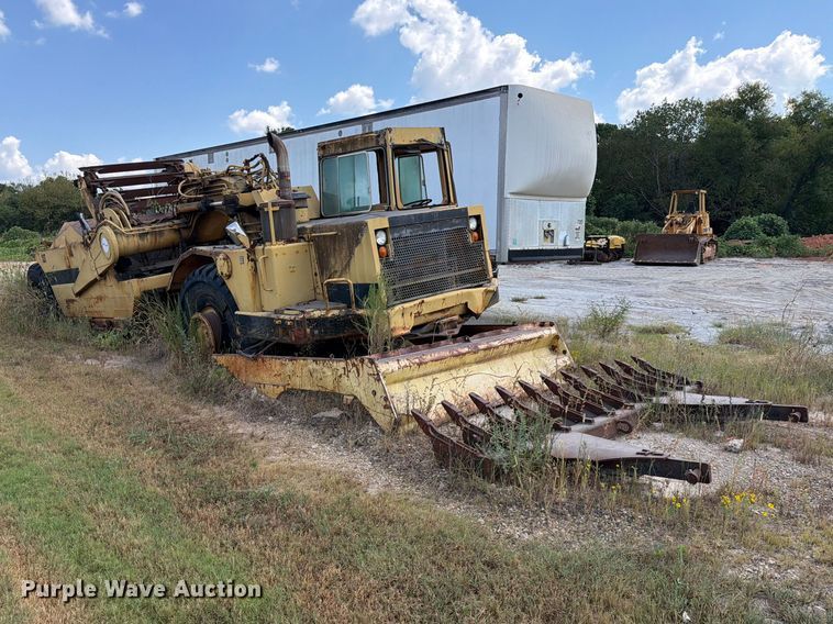 image for item EF1355 1987 Caterpillar 615 elevating scraper
