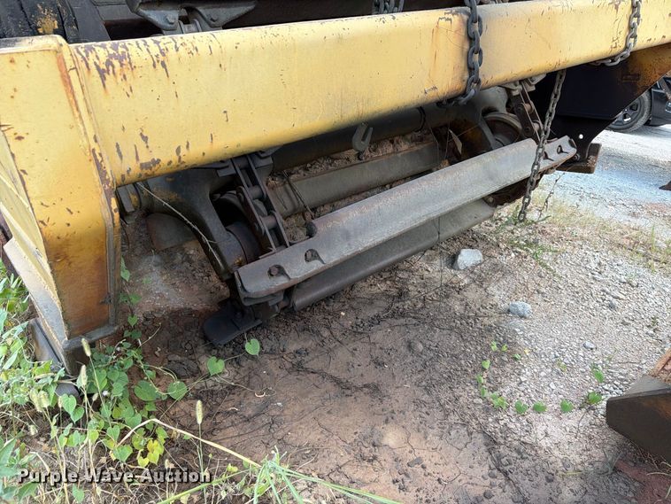 image for item EF1355 1987 Caterpillar 615 elevating scraper