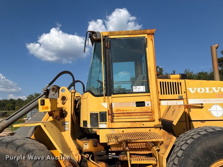 image for item EF1356 1995 Volvo L90B wheel loader
