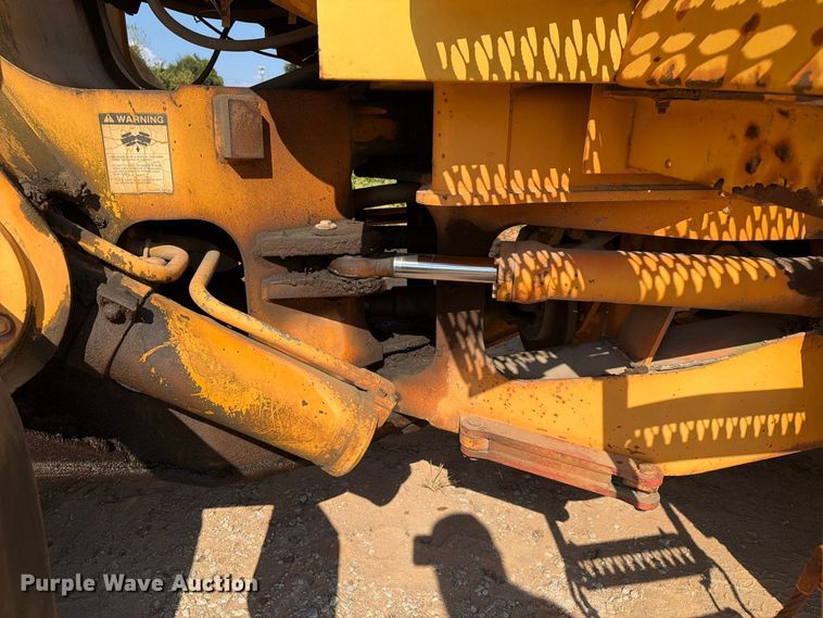 image for item EF1356 1995 Volvo L90B wheel loader