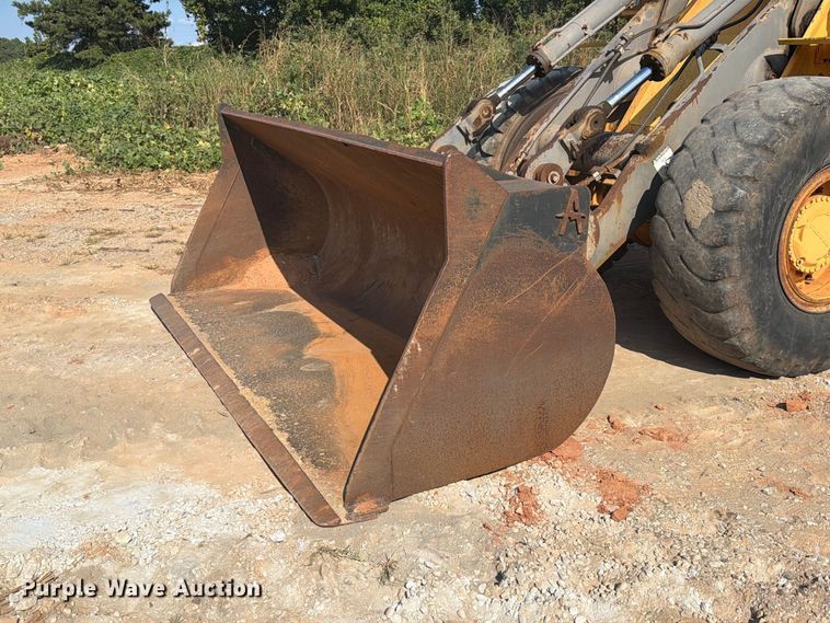 image for item EF1356 1995 Volvo L90B wheel loader