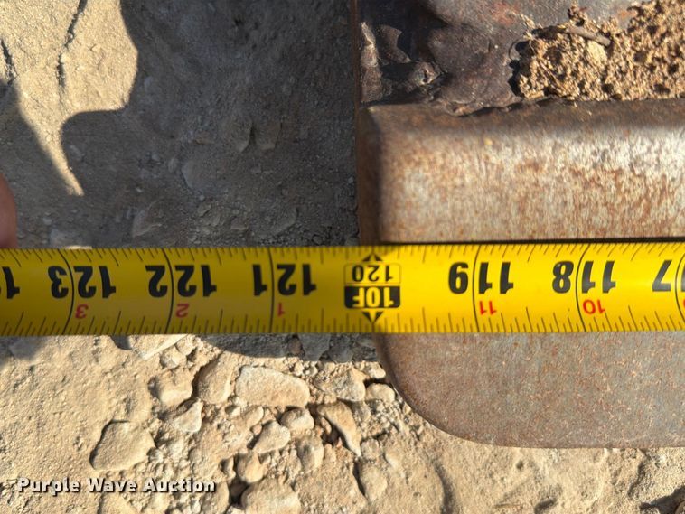 image for item EF1356 1995 Volvo L90B wheel loader