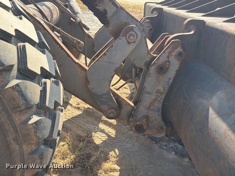 image for item EF1356 1995 Volvo L90B wheel loader