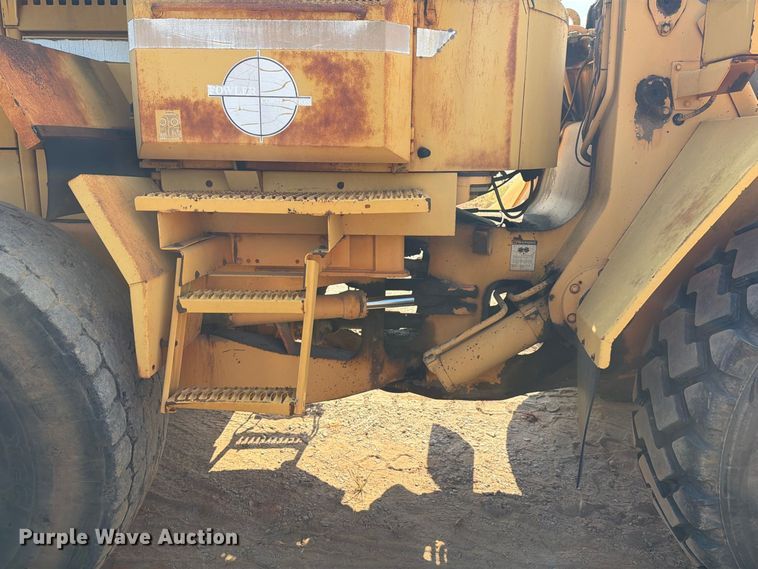 image for item EF1356 1995 Volvo L90B wheel loader