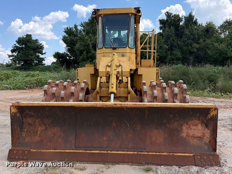 image for item EF1357 1992 Caterpillar 816B soil compactor