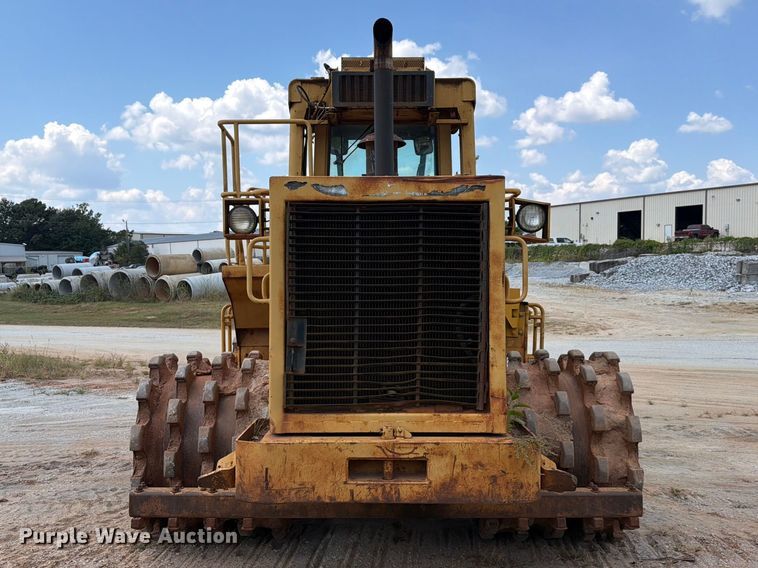 image for item EF1357 1992 Caterpillar 816B soil compactor