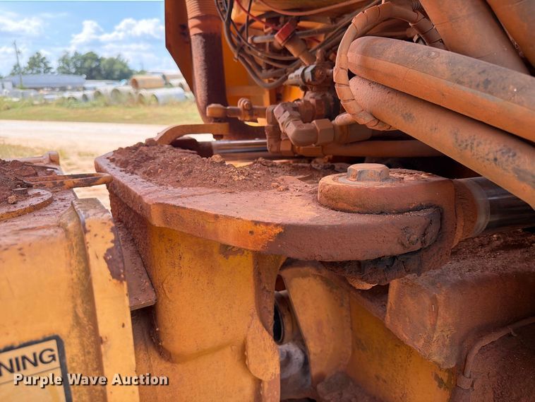 image for item EF1358 2001 Volvo A25C 6X6 haul truck